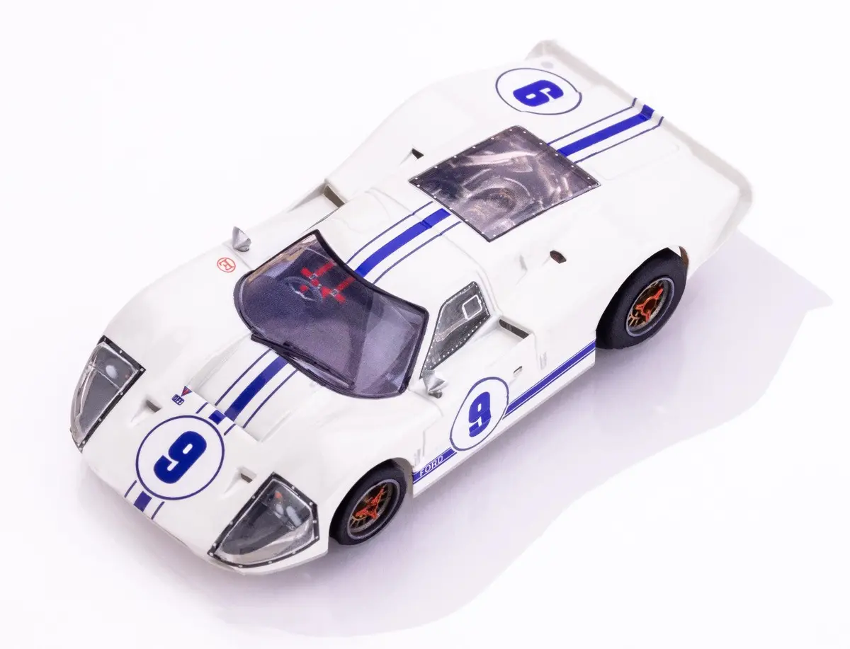 Afx22078 - Ho Slot Car Gt40 Mark Iv #9 White 1