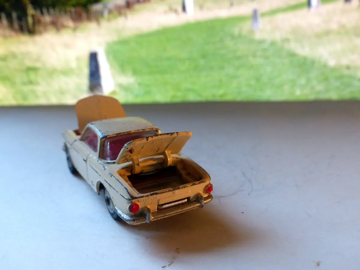 239 Volkswagen Karmann Ghia In Cream 1