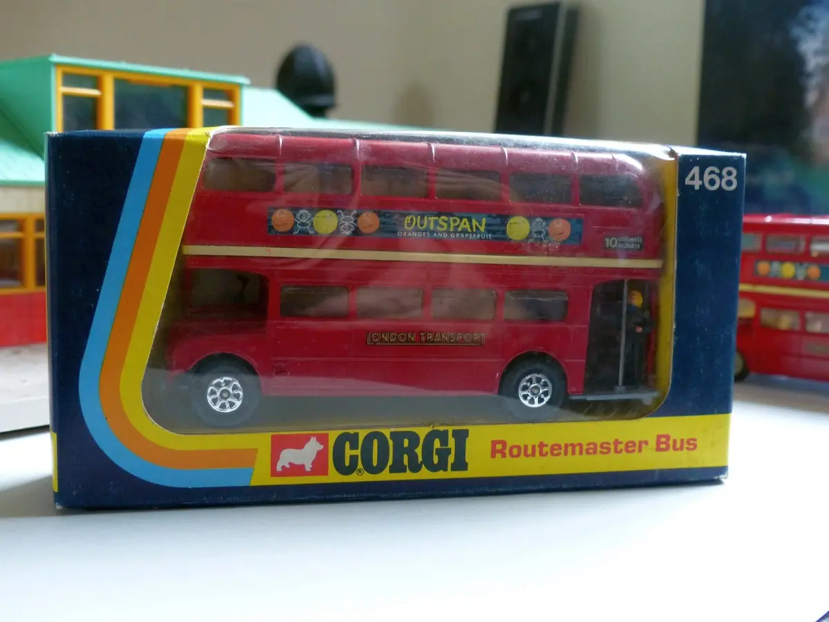 468 Aec London Routemaster Bus (Late Edition) With Original Box 1