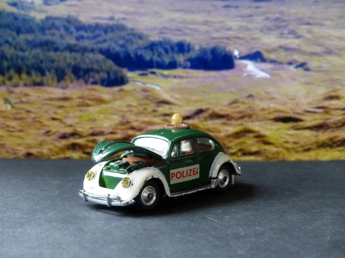 492 Vw 1200 European Police Car 2