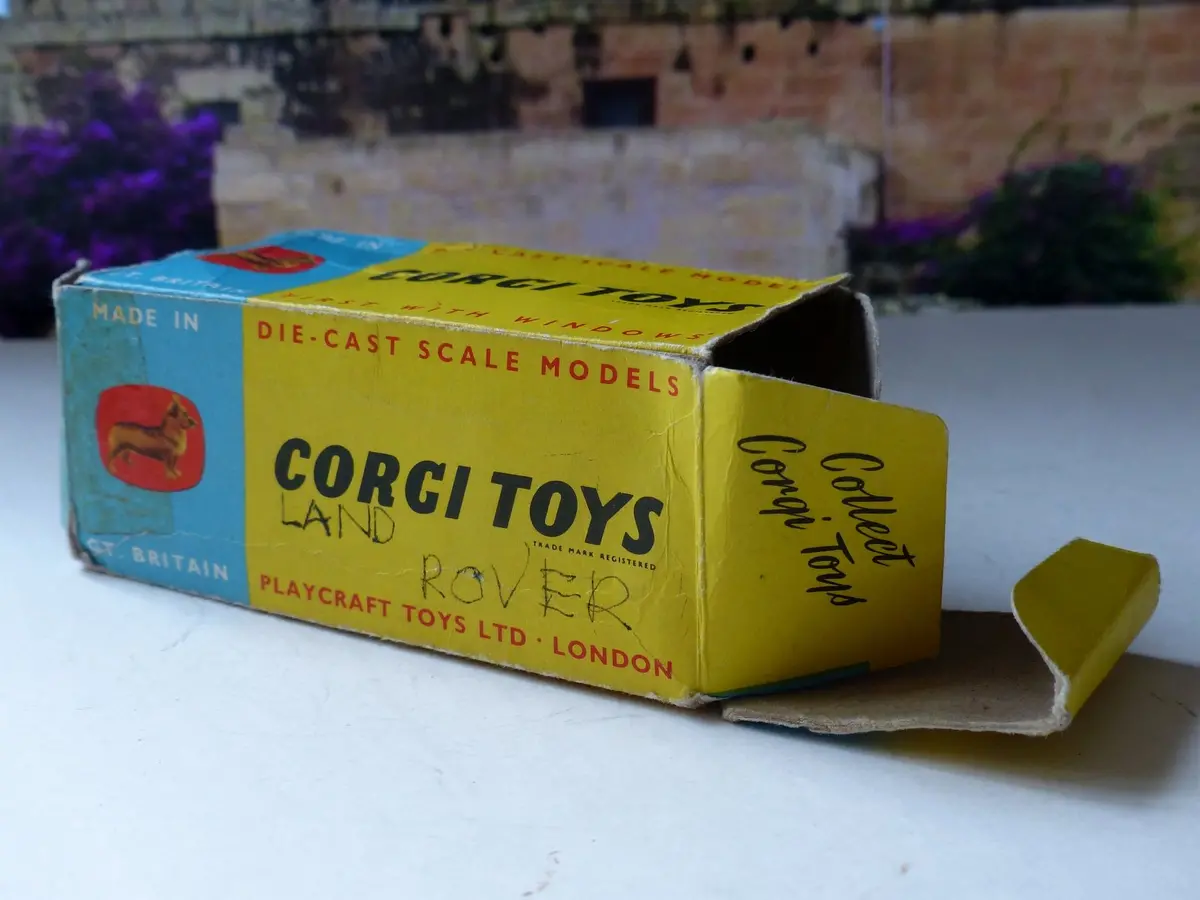 416 Rac Land Rover With Original Box 1