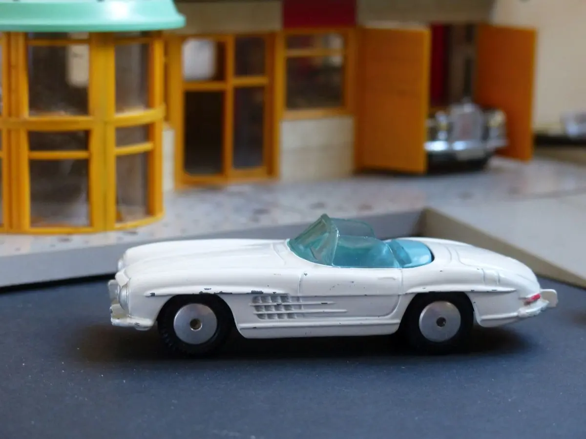 303 Mercedes-Benz 300Sl Open Roadster 1