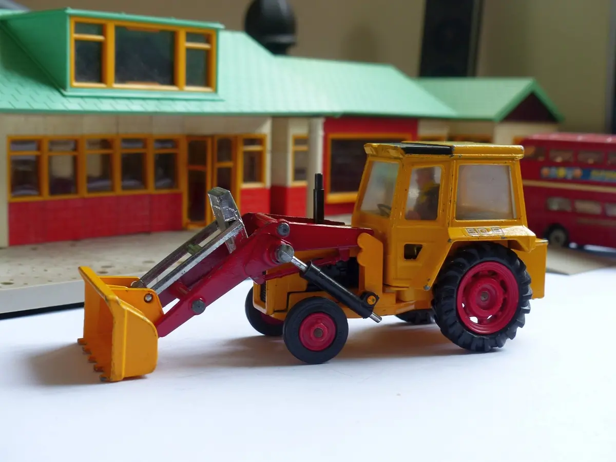 54 Massey Ferguson 50B Tractor With Shovel 1