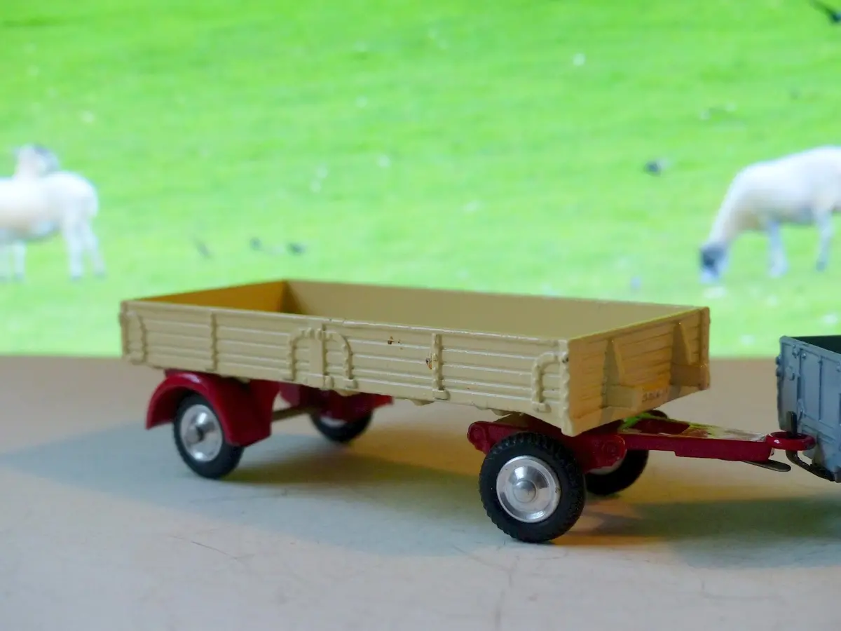 100 Dropside Trailer With Fixed Drawbar And Superb Box 1