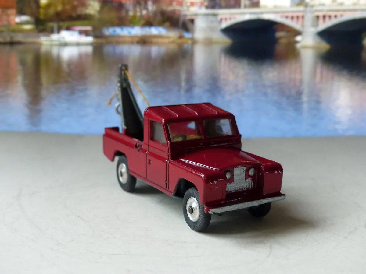 477 Land Rover Breakdown Truck (Repainted) 1