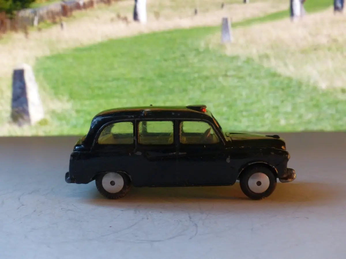 418 Austin Taxi 1
