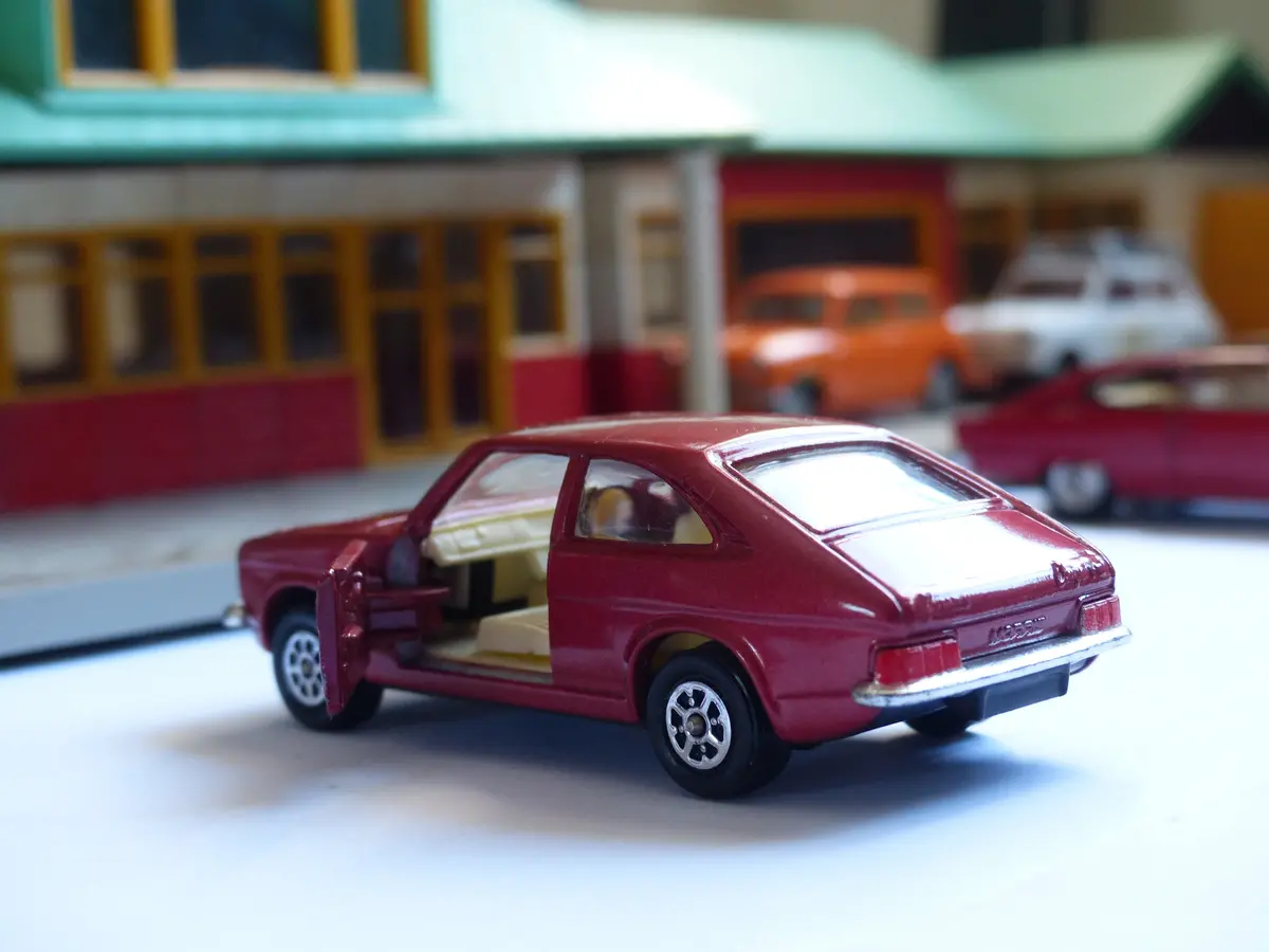 306 Morris Marina 1