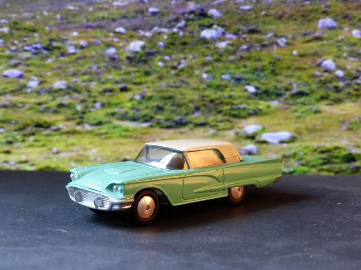 214 Ford Thunderbird Hard Top With Original Box 1