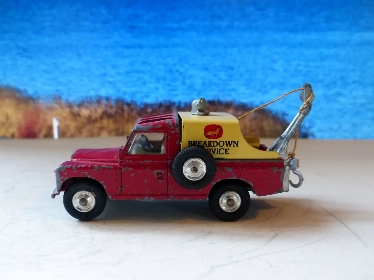 417S Land Rover Breakdown Truck With Type 1 Jib (2) 1