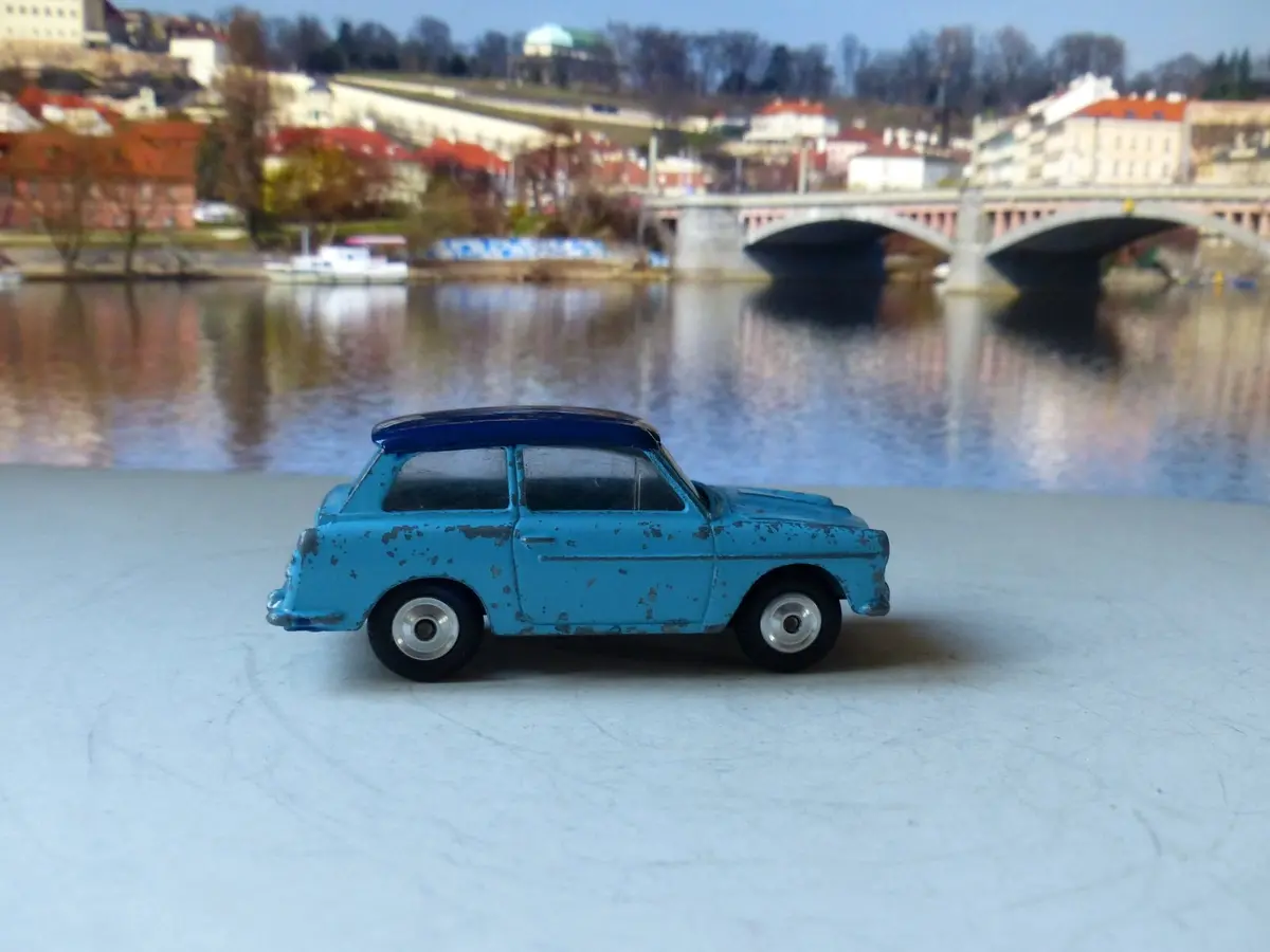 216 Austin A40 With Shaped Wheels 1
