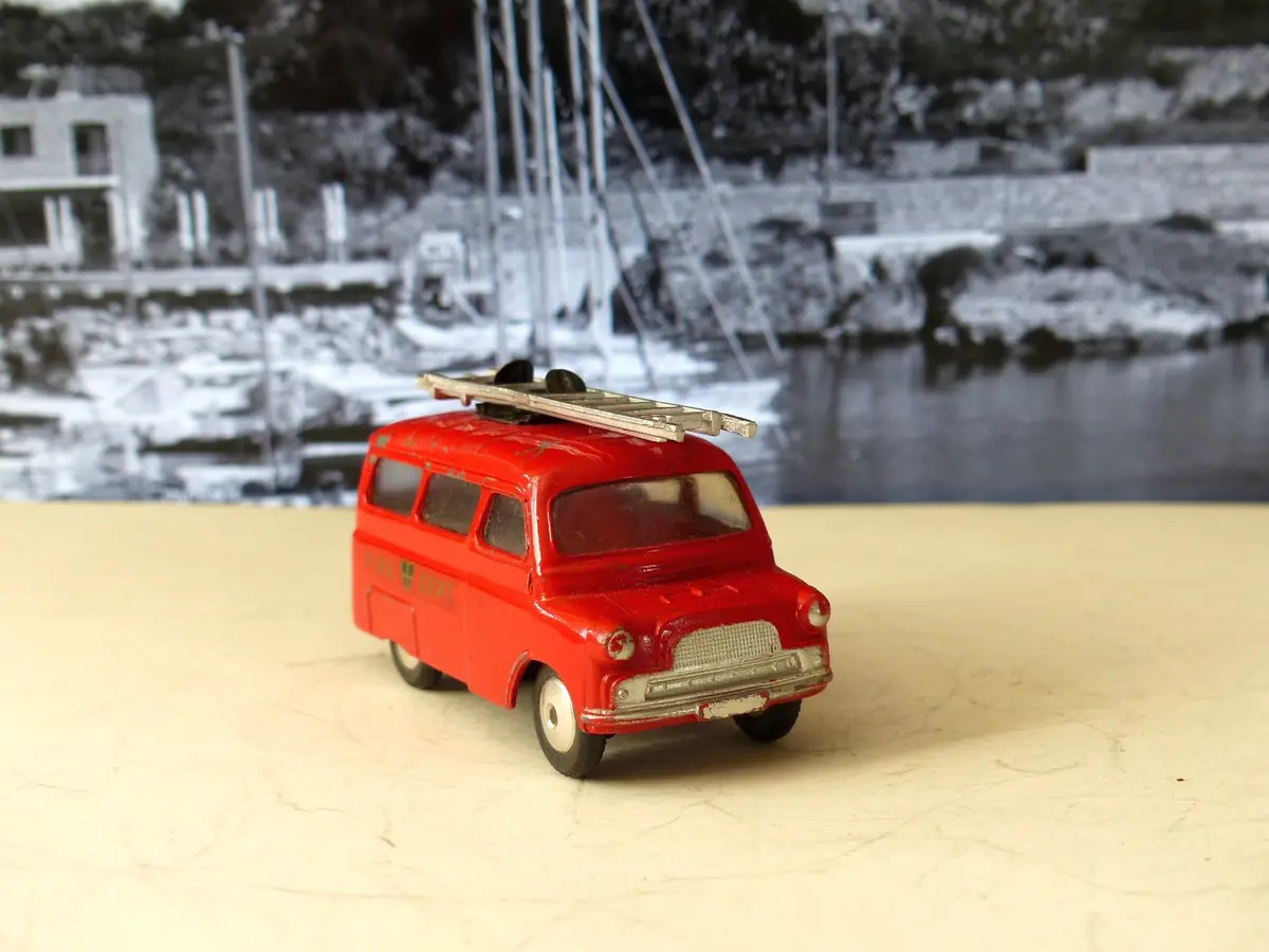 423 Bedford Ca Fire Tender Mkii 1