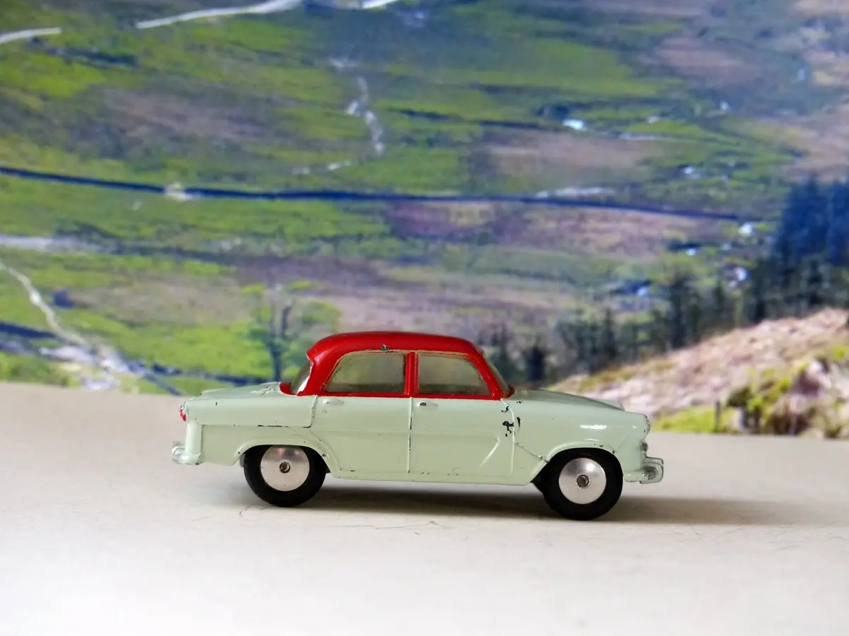 207 Standard Vanguard Iii 1
