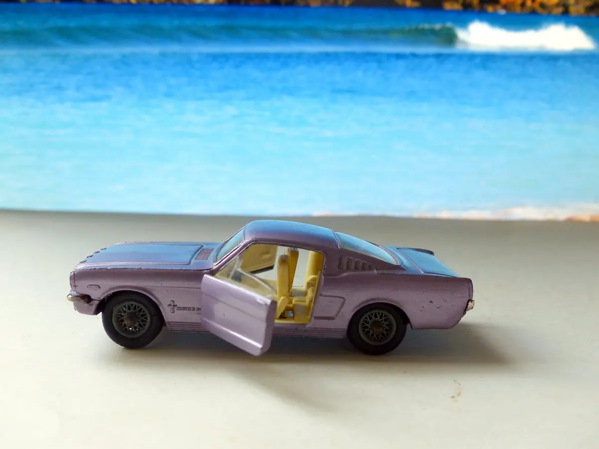 320 Ford Mustang 2+2 Fastback In Lilac Metallic With Original Box 2