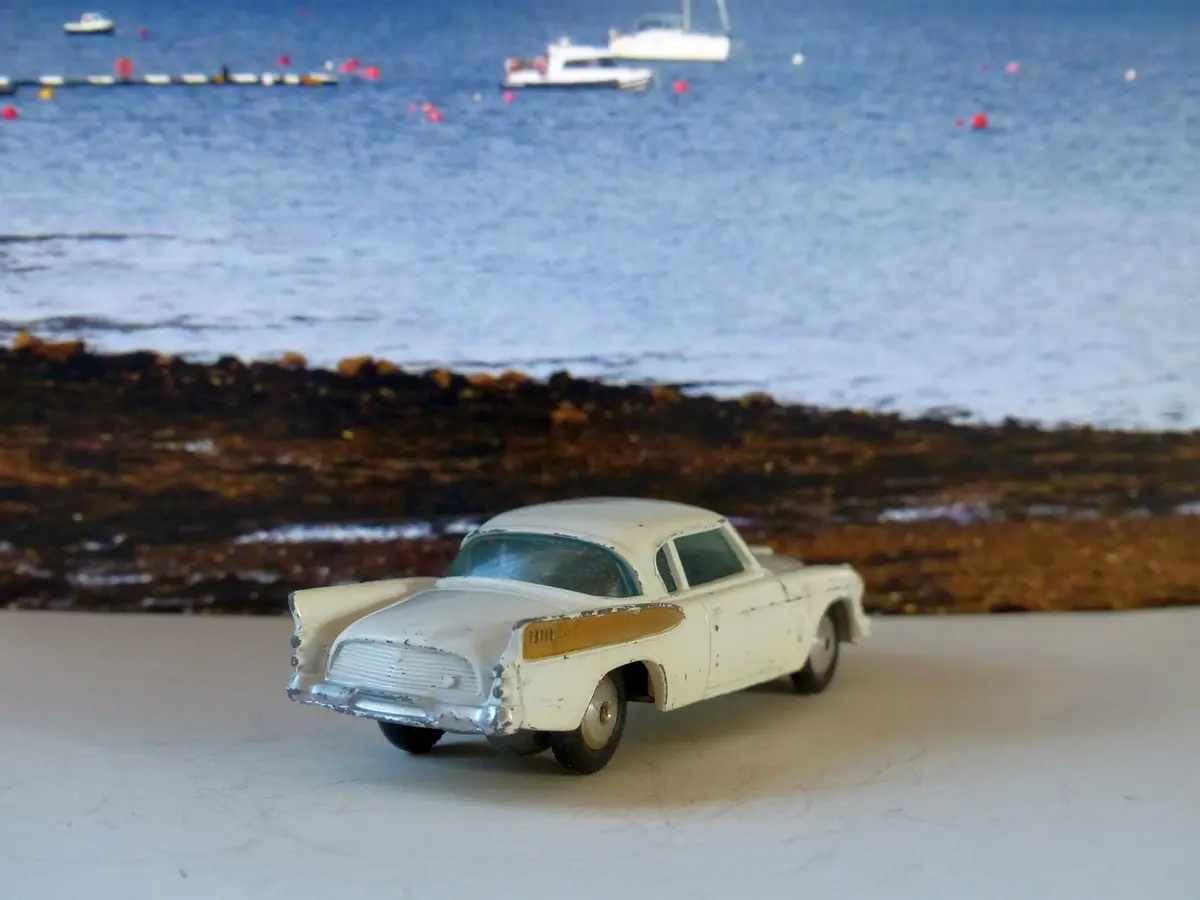 211M Studebaker Golden Hawk (1) 2