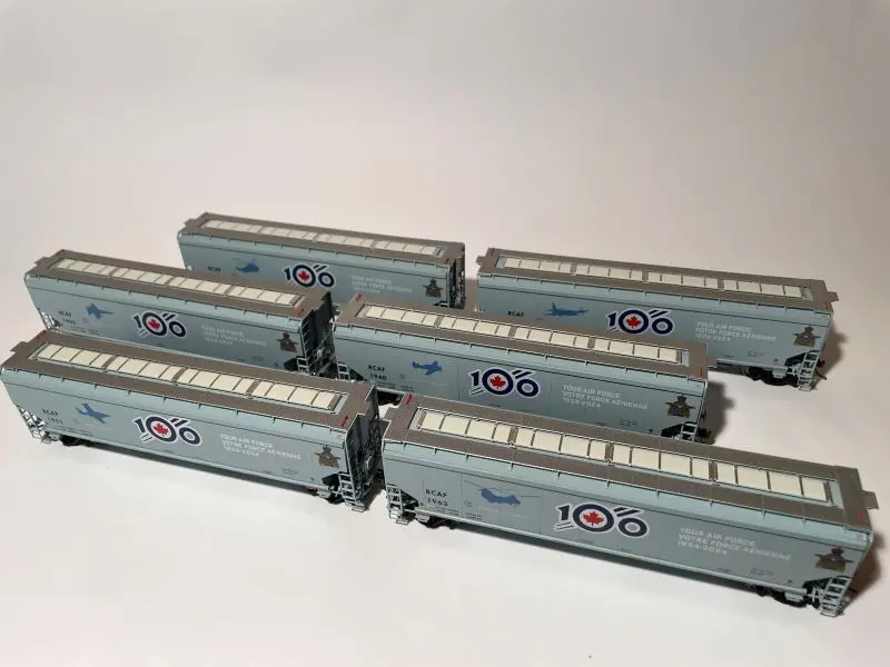 North American Railcar (6 Pack) - Ho Scale - Rcaf 100Th Anniversary Cars 1