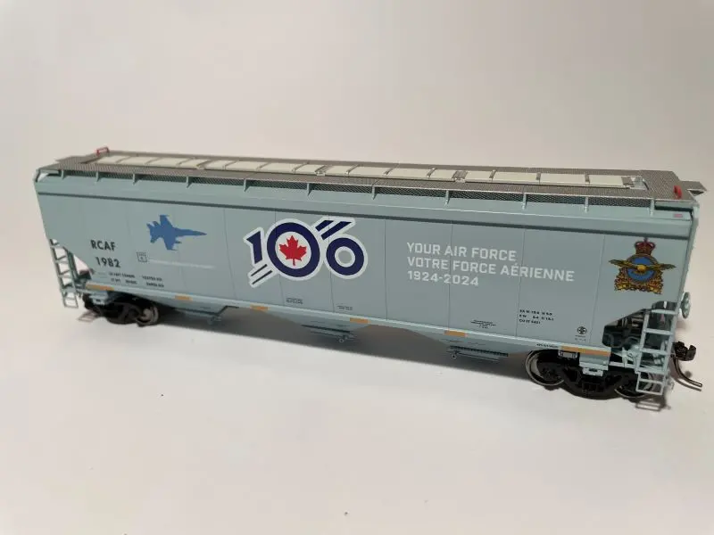 1982 Cf-18 Hornet North American Railcar - Ho Scale - Rcaf 100Th Anniversary Cars (Single) 1