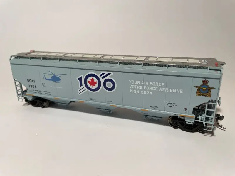 1994 Cf-146 Griffon North American Railcar - Ho Scale - Rcaf 100Th Anniversary Cars (Single) 1