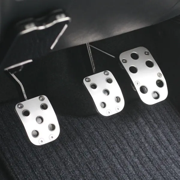 Apio Aluminium Pedal Set For Suzuki Jimny (1998+) - Manual Transmission 1