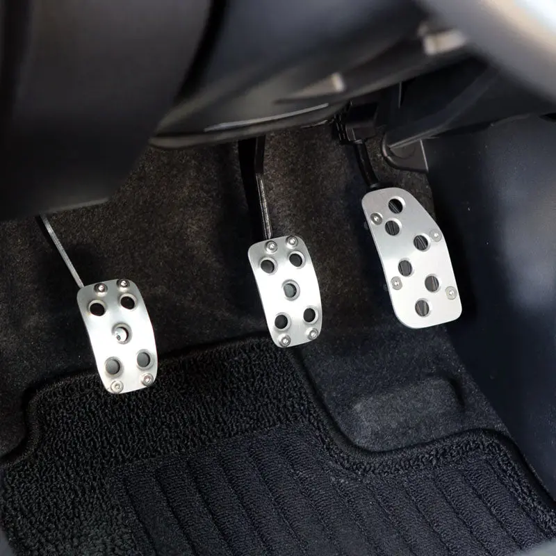 Apio Aluminium Pedal Set For Suzuki Jimny (2018+) - Manual Transmission 2
