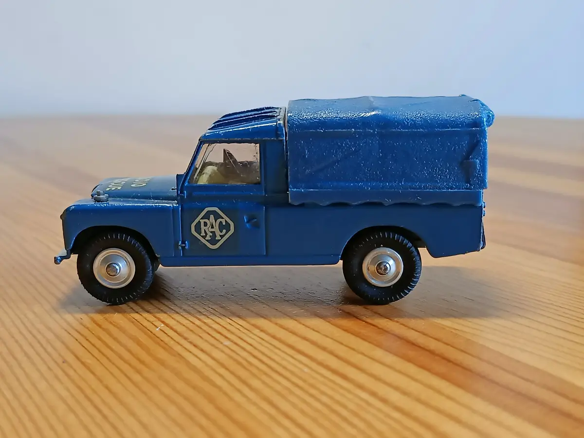416S Rac Radio Rescue Land Rover 2 1
