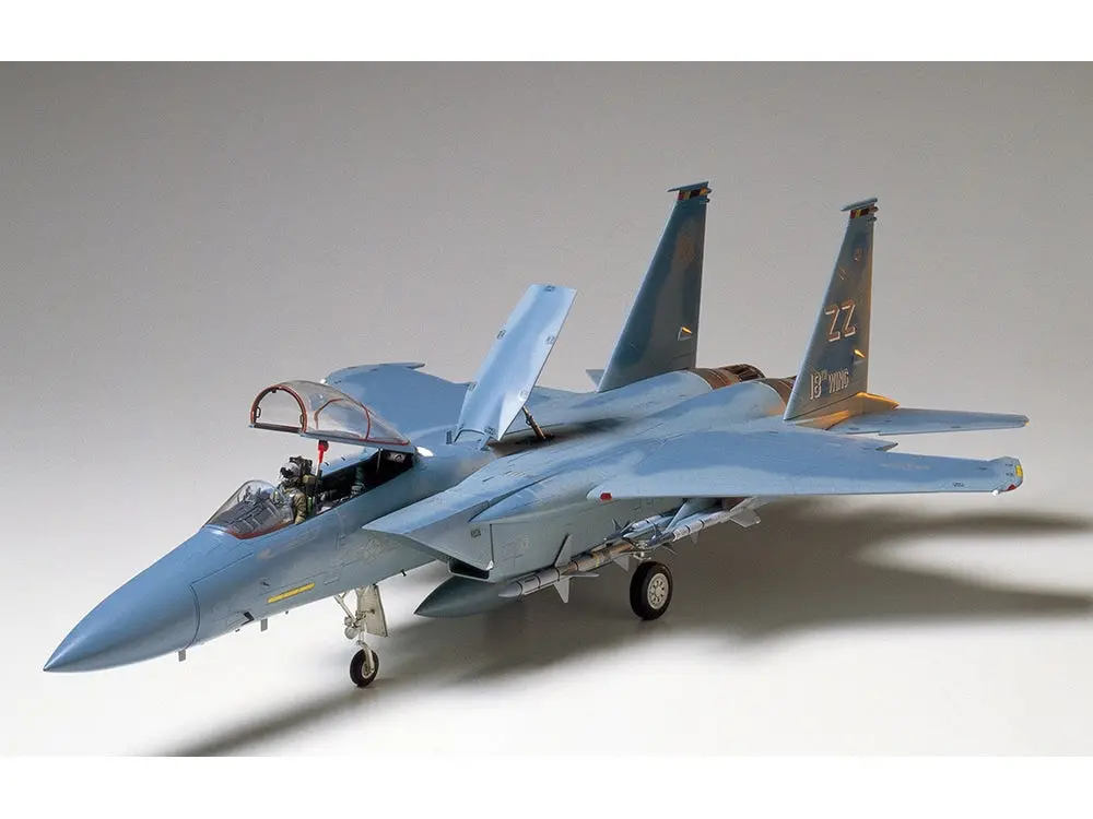 Tamiya 60304 1/32 Mcdonnell Douglas F-15C Eagle 1