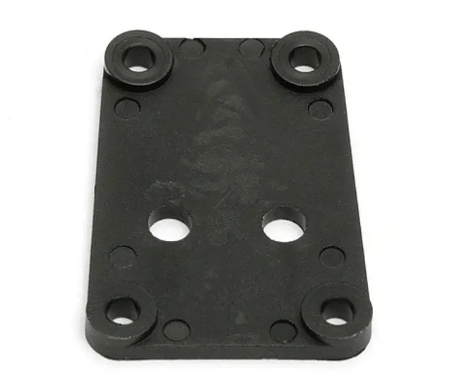 7670 Team Associated Transmission Brace Gas Truck 1