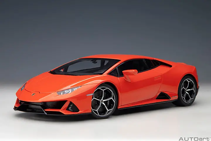 Autoart Lamborghini Huracan Evo (Arancio Xanto)   1:18 1