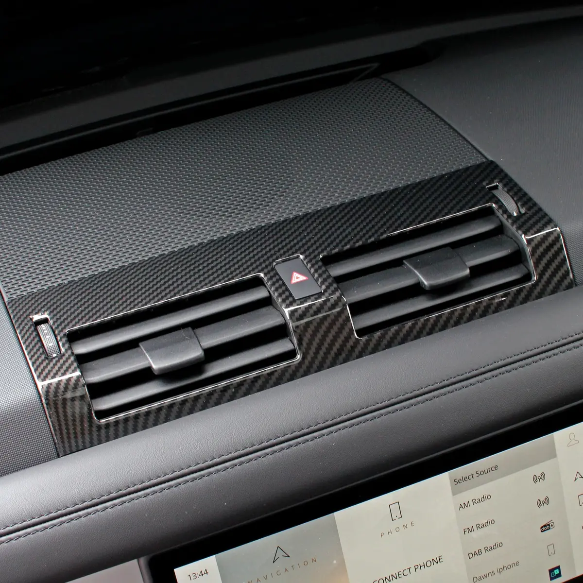 Carbon Effect Central Air Vent Cover For Land Rover Defender (2020+) 1