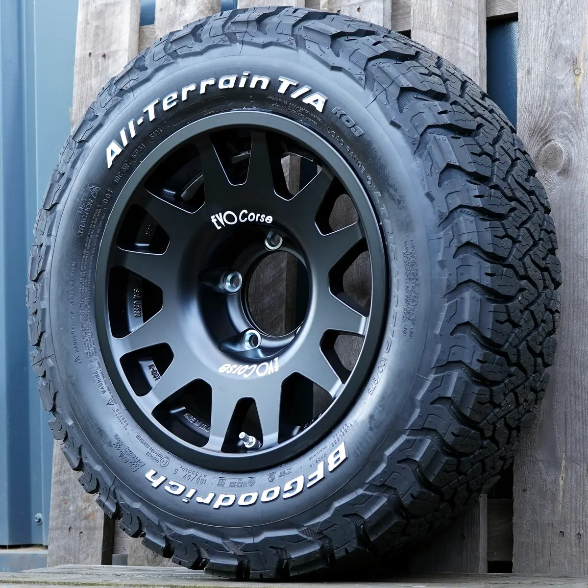 Evo Corse Dakarzero 16" Wheel & Tyre Package For Suzuki Jimny (2018+) 1