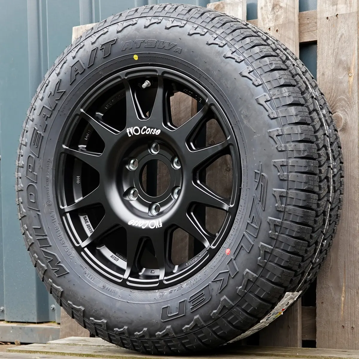 Evo Corse Dakarzero 18" Wheel and Tyre Set – Toyota Land Cruiser Prado 250 (2024+)