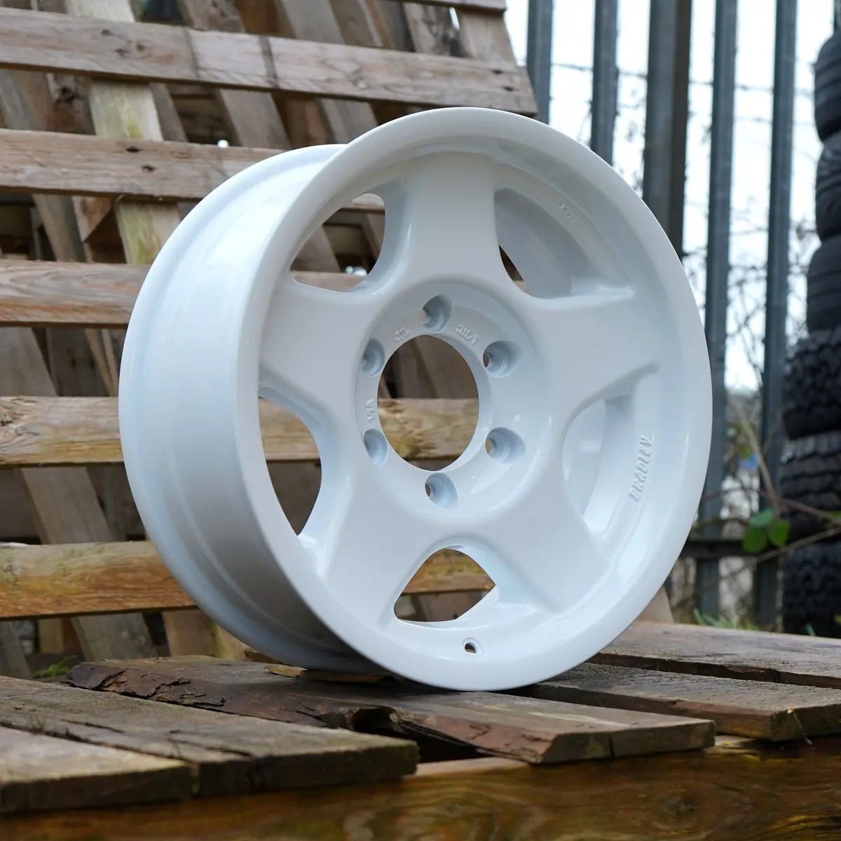 Bradley V 16" Wheel Package For Toyota Land Cruiser 70 (1984+) - Narrow Body 4