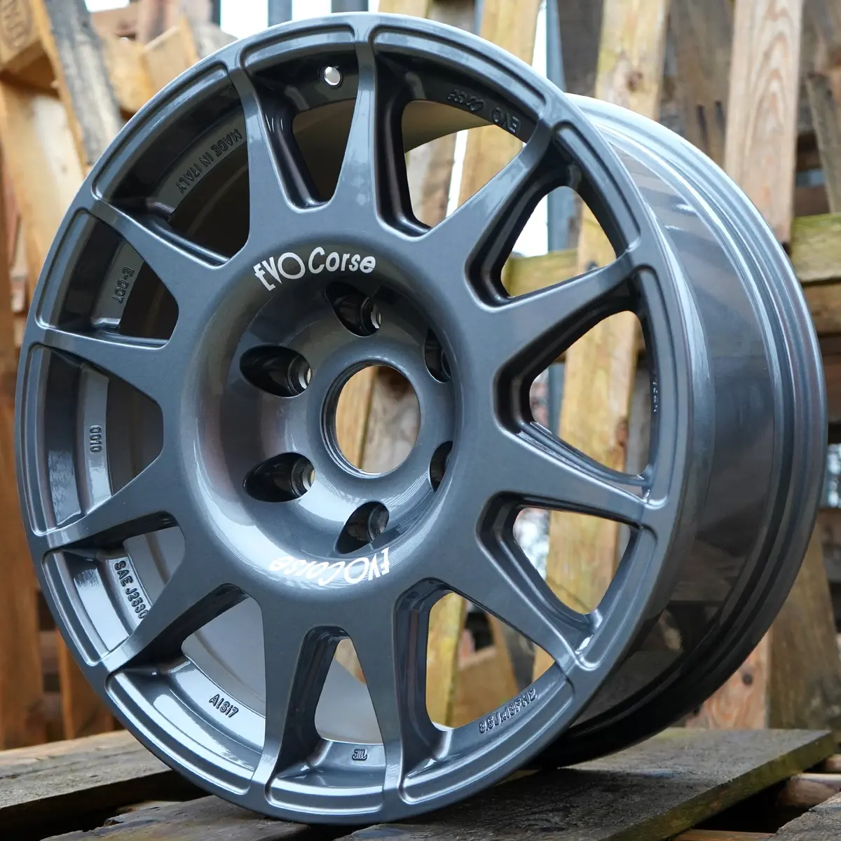 Evo Corse Dakarzero 18" Wheel Package For Ford Ranger (2012+) 1
