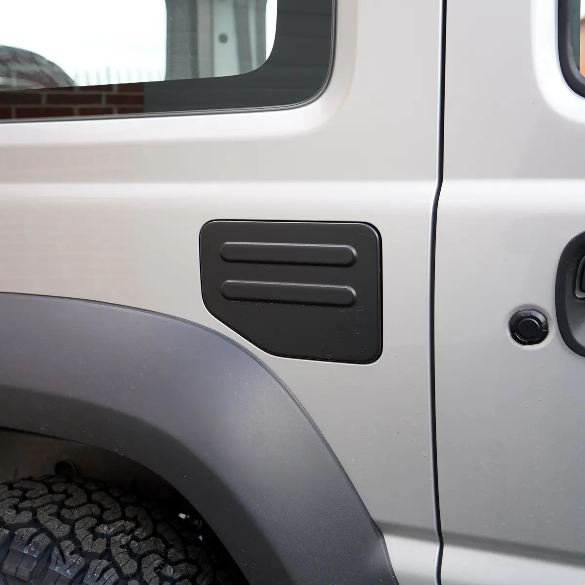 Apio Fuel Lid Cover For Suzuki Jimny (2018+) 1