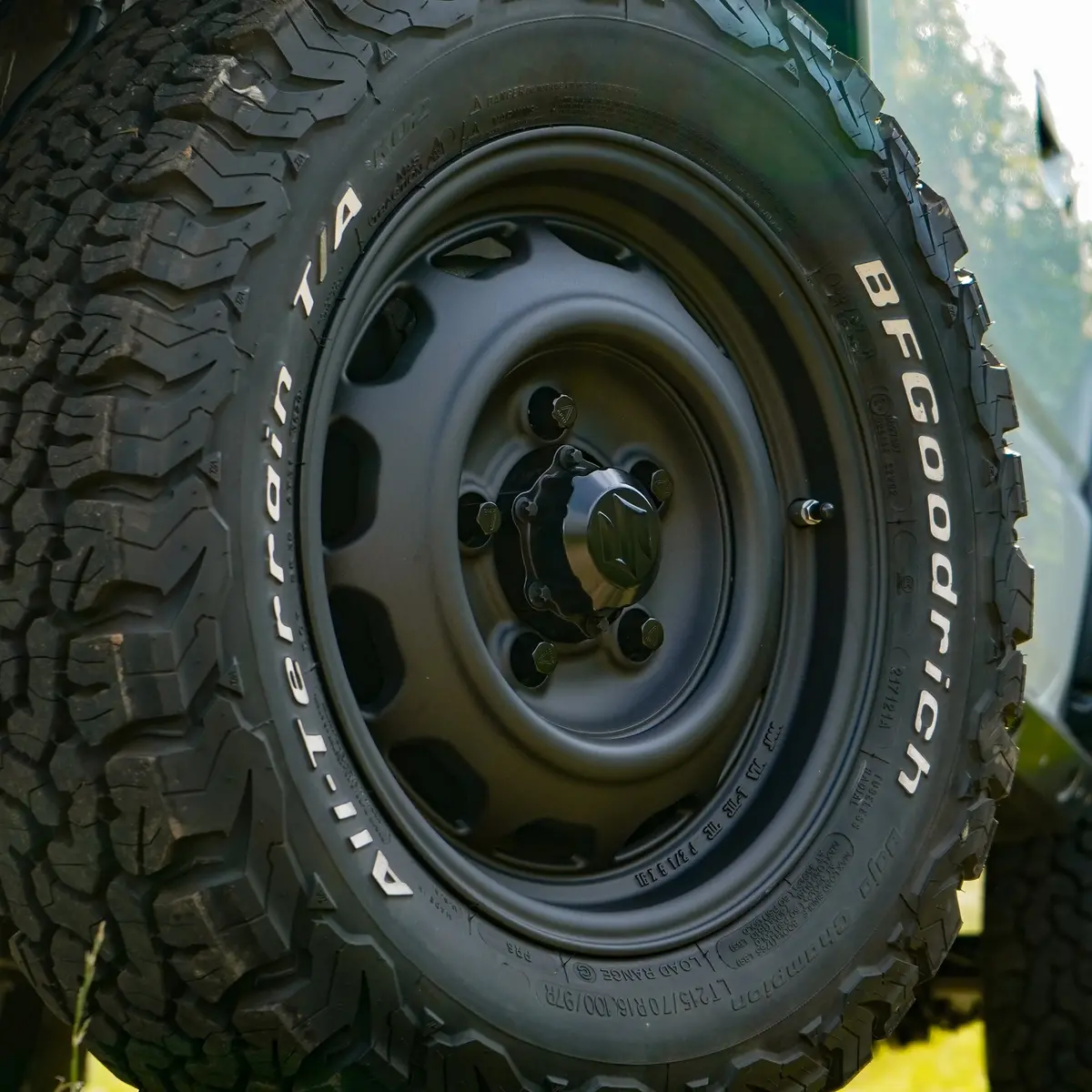 Apio Wildboar Ventura 16" Wheel & Tyre Package For Suzuki Jimny (2018+) 1