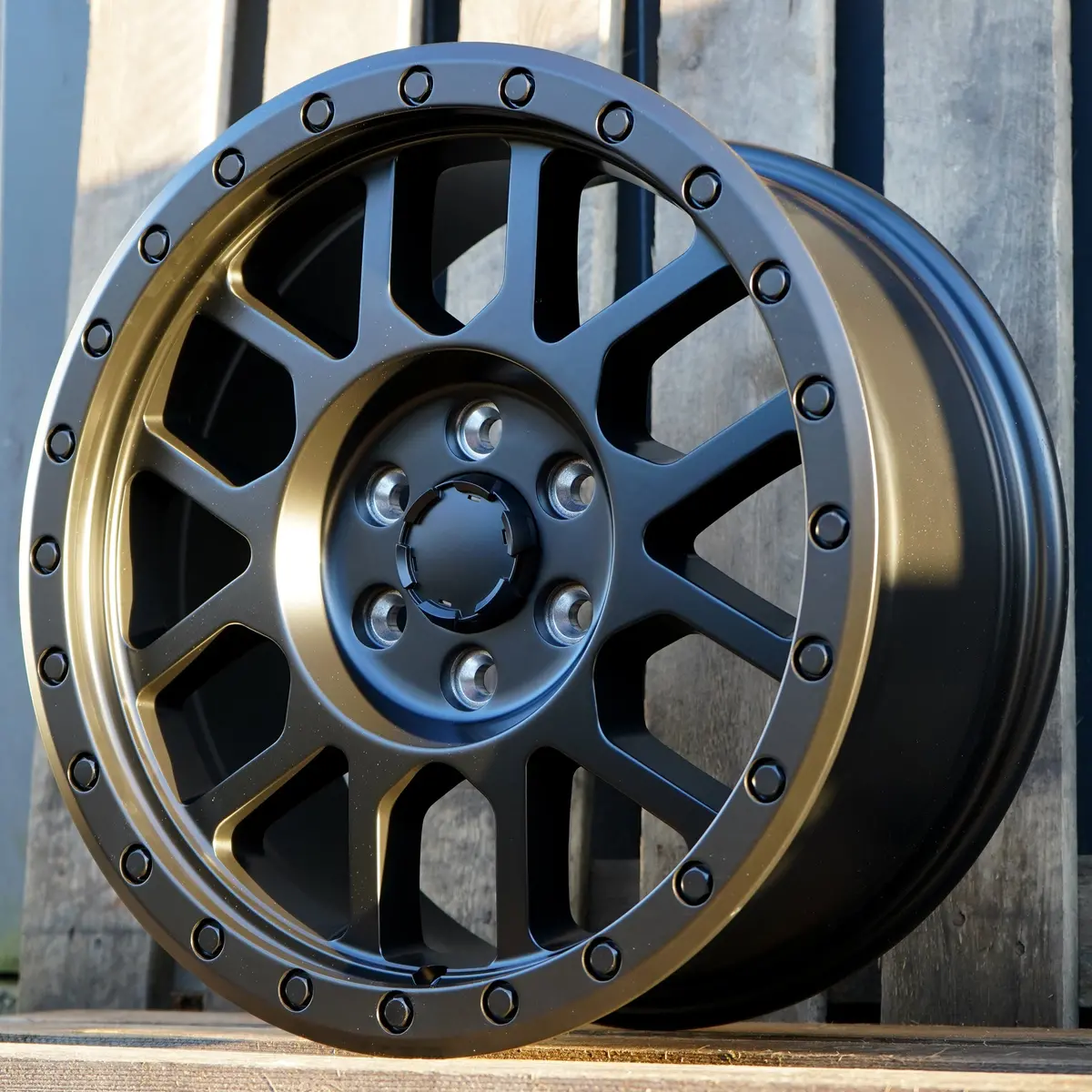 Tomahawk Kato 17" Wheel Package For Ford Transit Custom (2024+) 1
