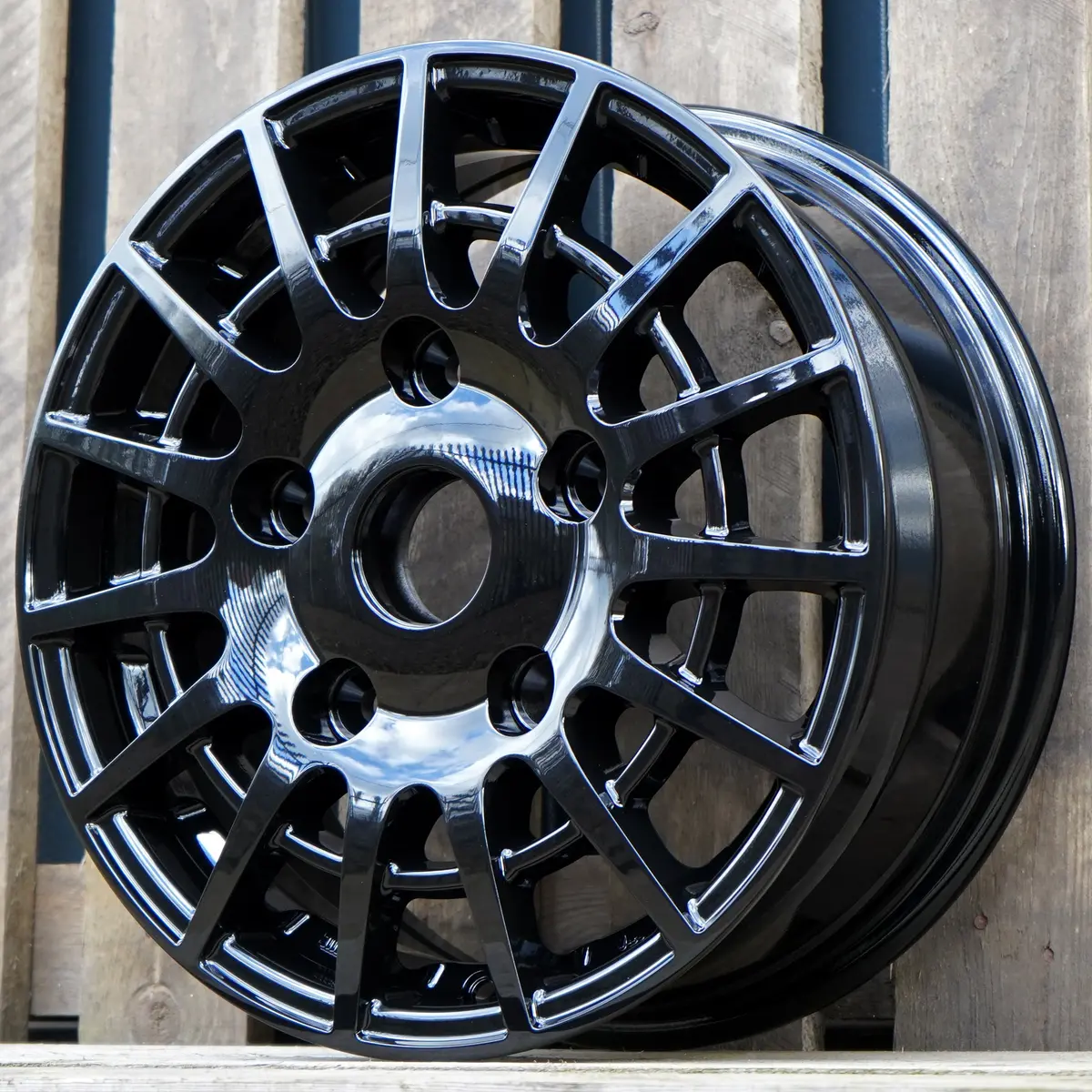 Calibre T-Sport 16" Wheel Package For Ford Transit Custom (2013+) 1