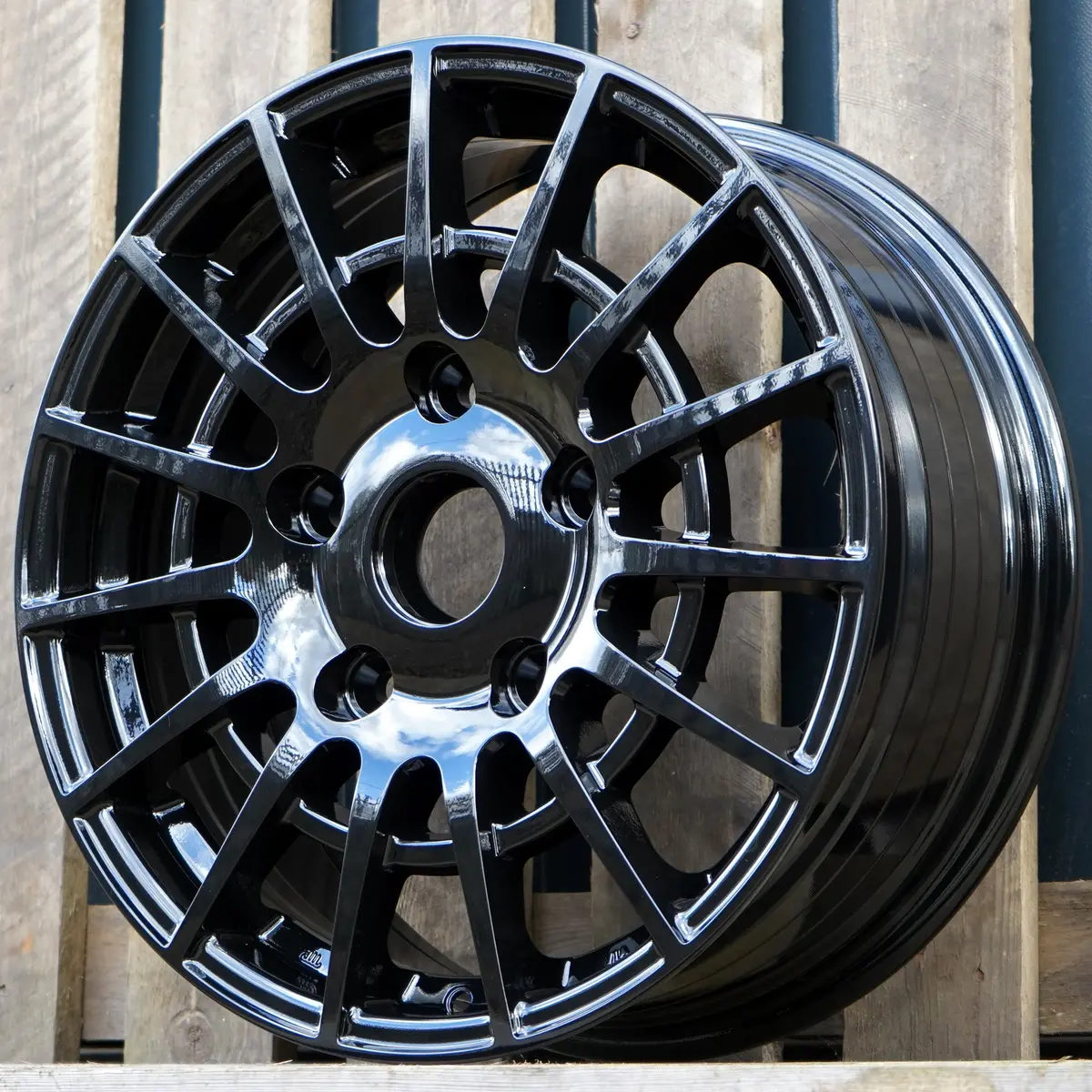 Calibre T-Sport 18" Wheel Package For Ford Transit Custom (2013+) 1