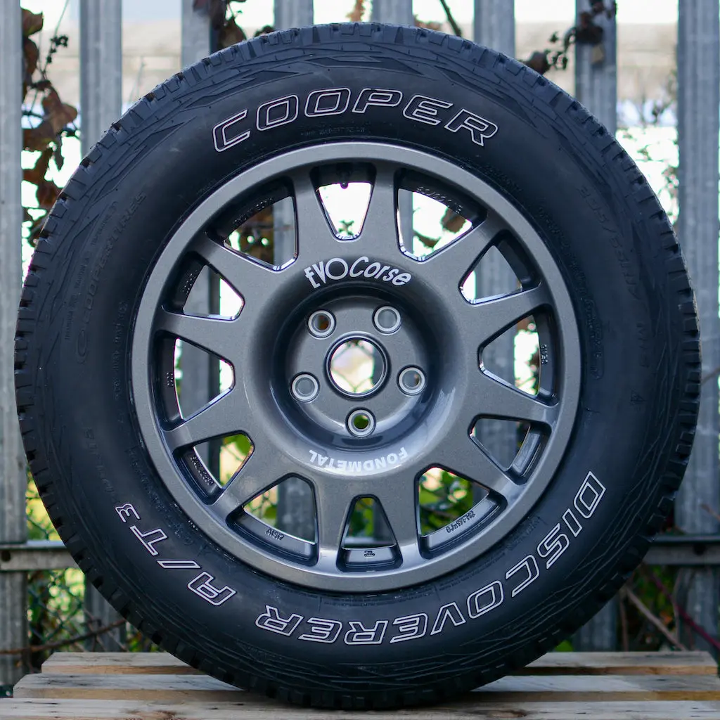 Evo Corse Dakarzero 17" Wheel & Tyre Package For Volkswagen Transporter T5 (2003+) 3