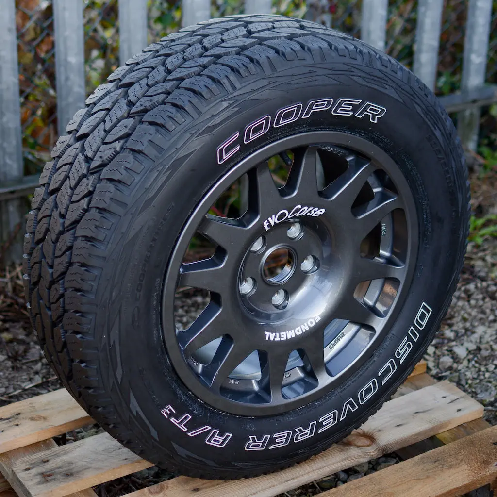 Evo Corse Dakarzero 17" Wheel & Tyre Package For Volkswagen Transporter T5 (2003+) 2