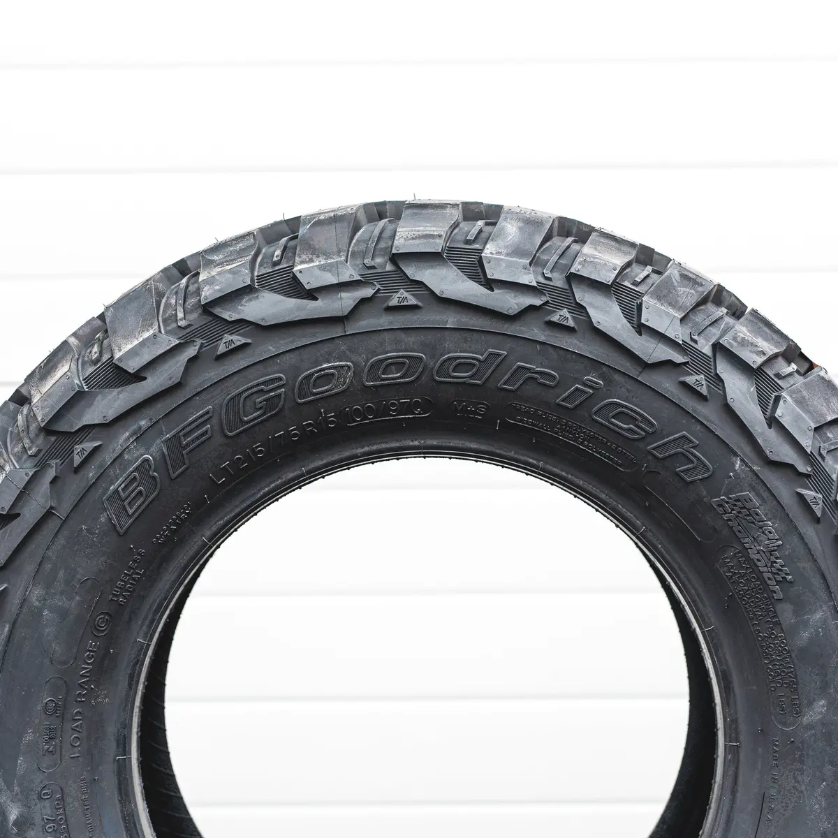 Bf Goodrich Mud-Terrain T/A Km3 15" Tyre Package For Suzuki Jimny (2018+) 4