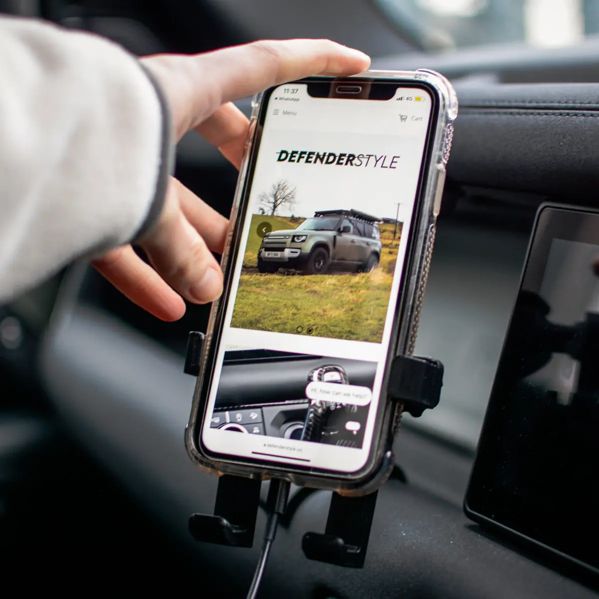 Adjustable Phone Mount Kit For Land Rover Defender (2020+) 2