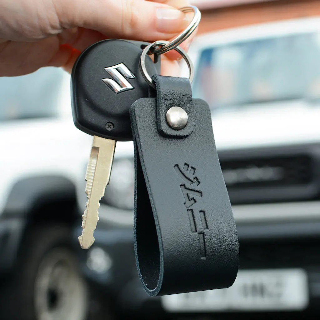 High Peak "Japanese" Leather Embossed Keyring 1