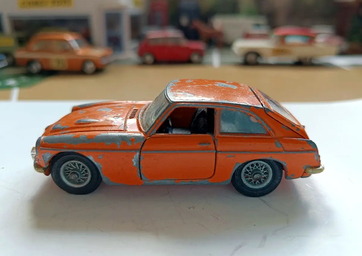 345 Mgc Gt In Orange 1