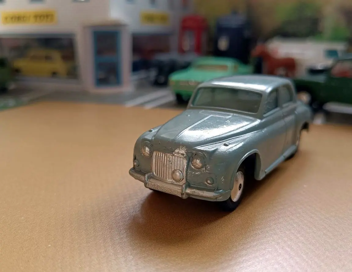 204 Rover 90 In Grey 2