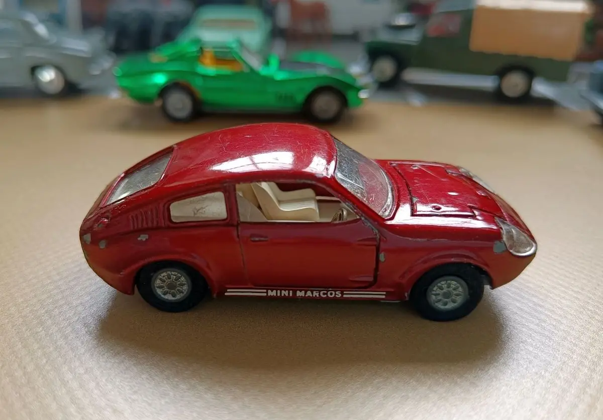 341 Mini Marcos Gt850 (2) 1