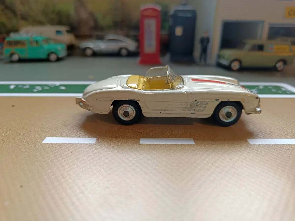 303S Mercedes-Benz 300Sl Roadster *Rare Rn8* 2