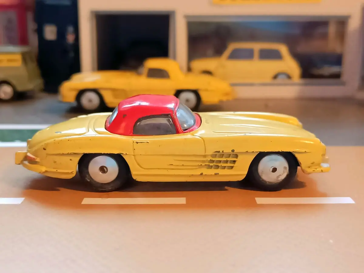304 Mercedes-Benz 300Sl Roadster 1