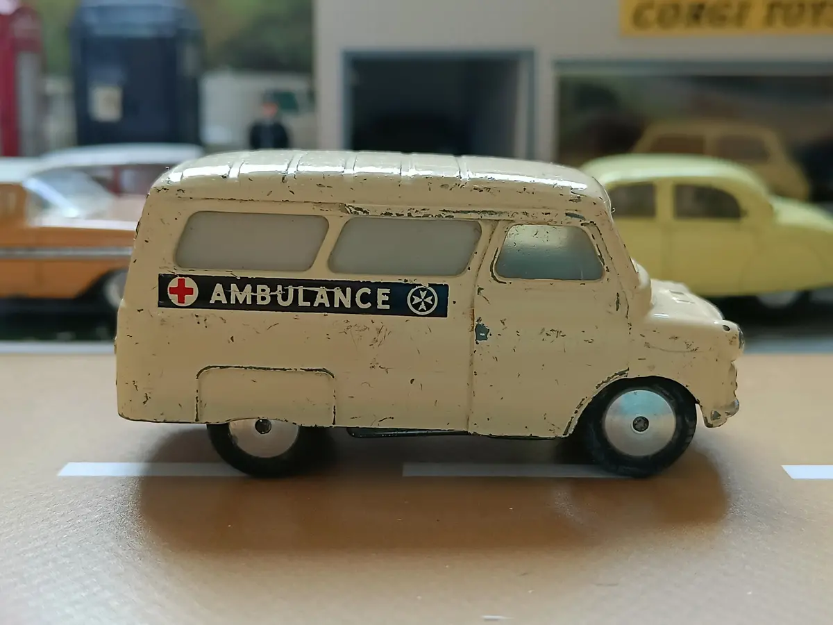 412 Bedford Ca Ambulance *Mk Ii* 1