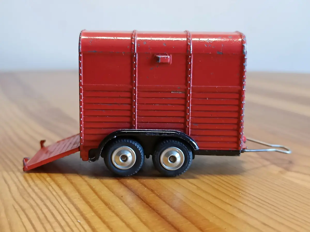 102 Rice Pony Trailer In Red (Rare Edition) (2) 1