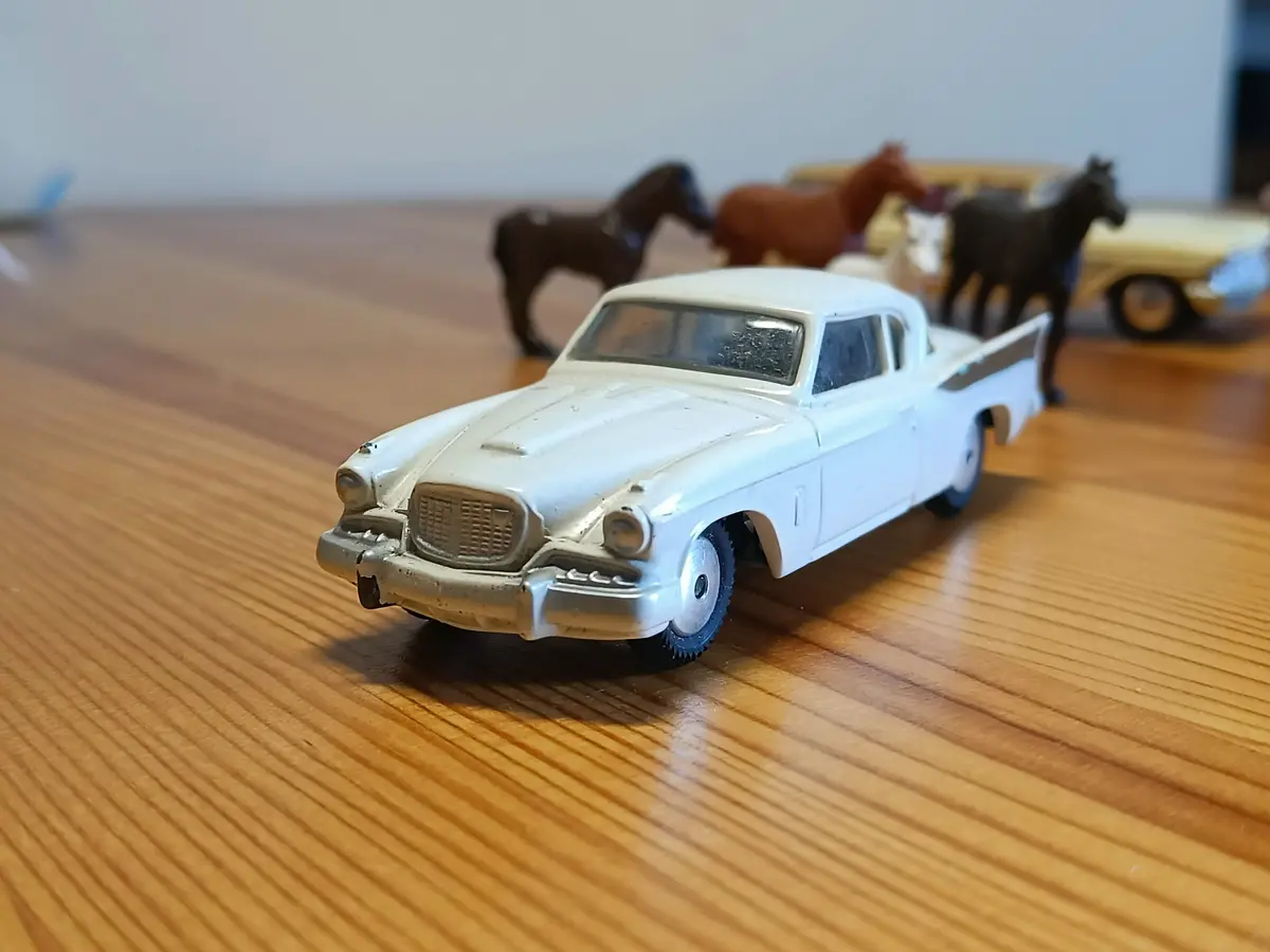 211 Studebaker Golden Hawk *Rare Edition* 2